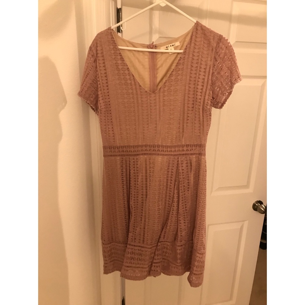 Francesca’s Mauve/blush dress